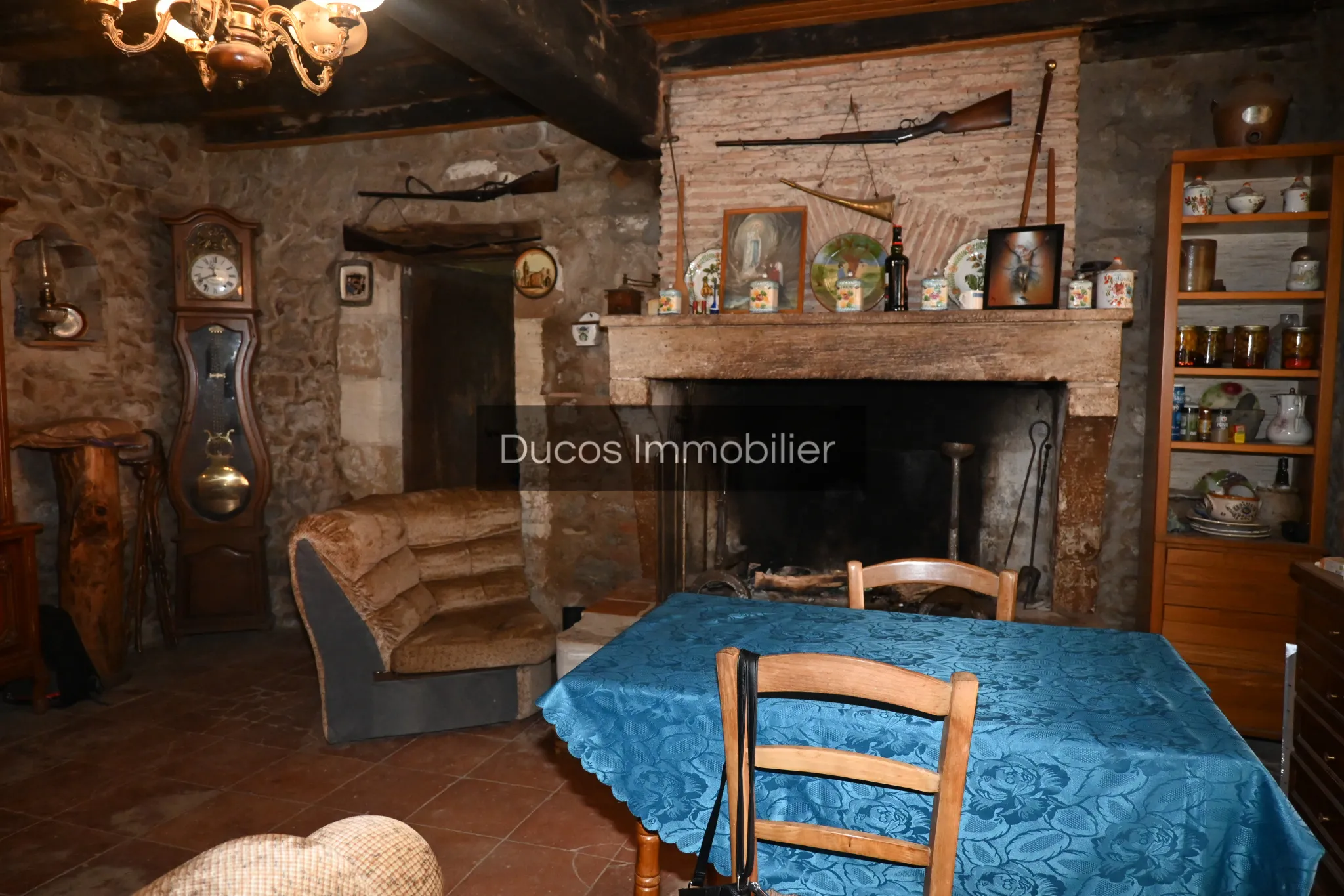 Belle Propriété Agricole à Vendre à Jusix 