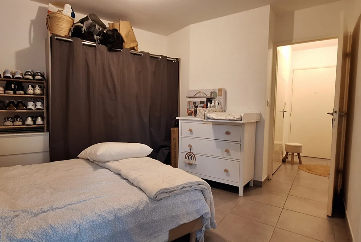 Appartement T2 Les Routes 39 m2, Place de parking Privative, Balcon-Terrasse 