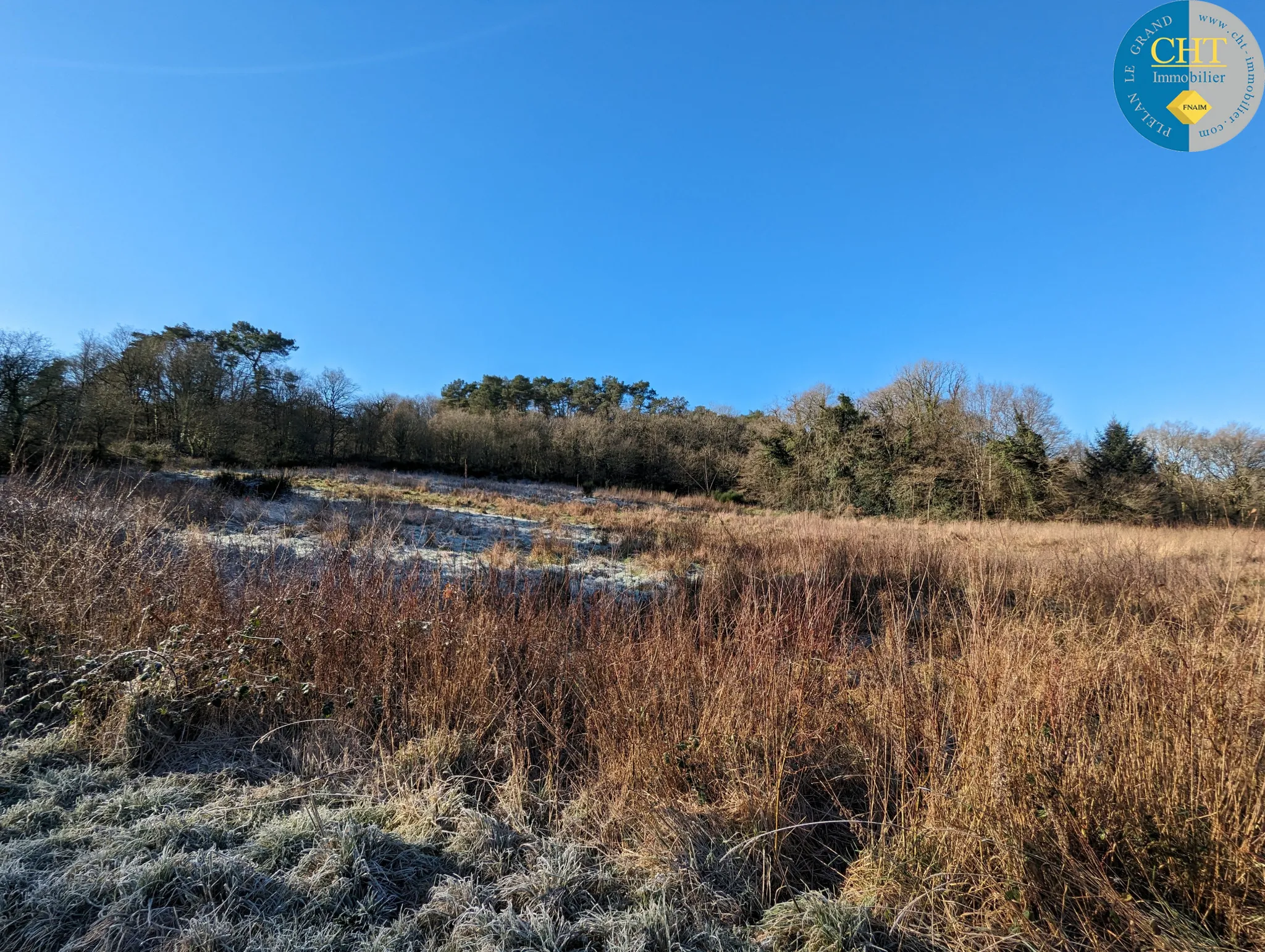 Terrain en zone agricole proche de la forêt de Brocéliande à Beignon 