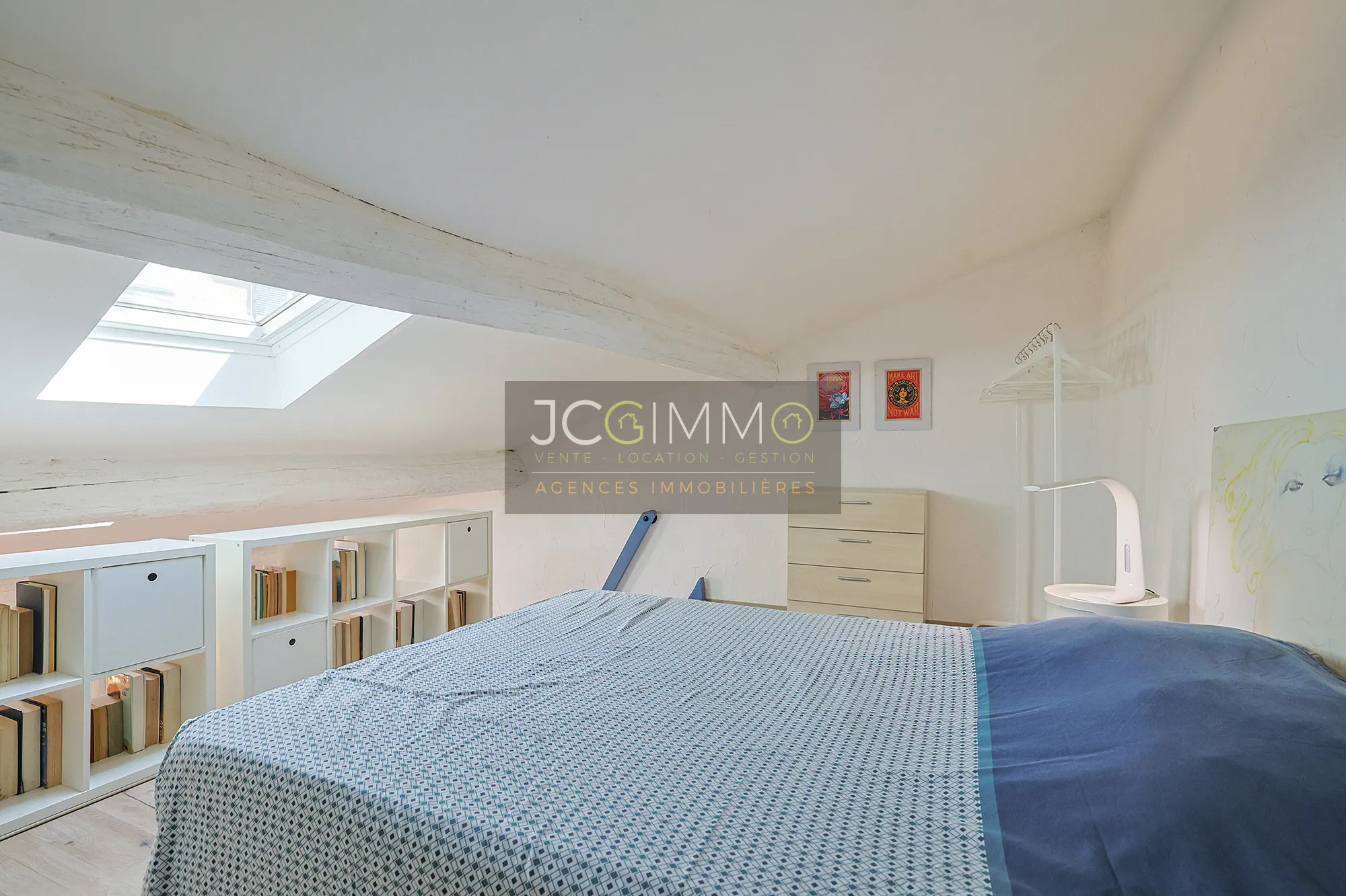 Appartement Lumineux de 43m2 avec Chambre en Mezzanine - Hyères 