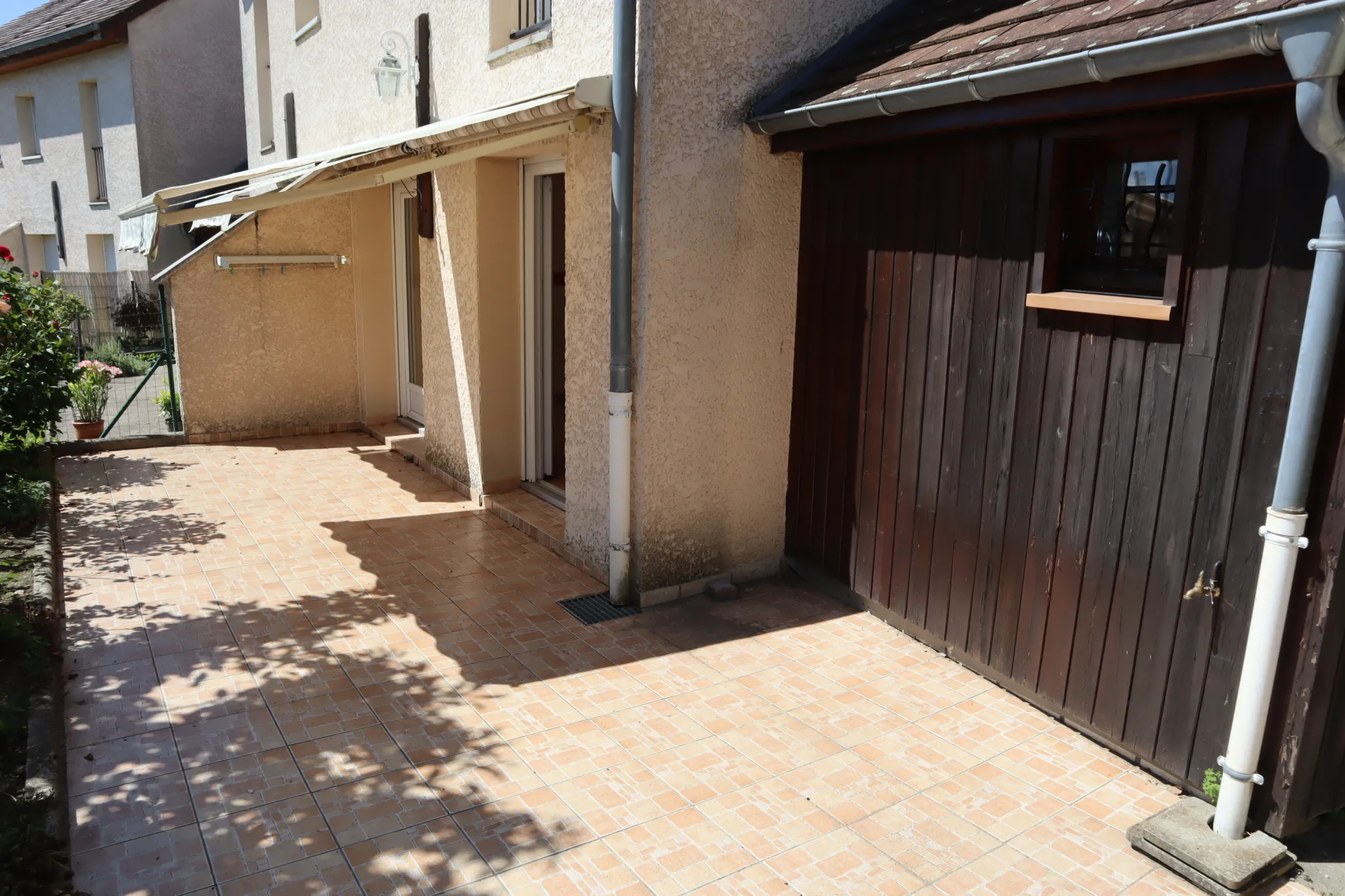 Maison de ville avec 2 chambres et terrasse - Quartier calme 