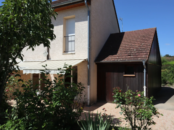 Maison de ville avec 2 chambres et terrasse - Quartier calme