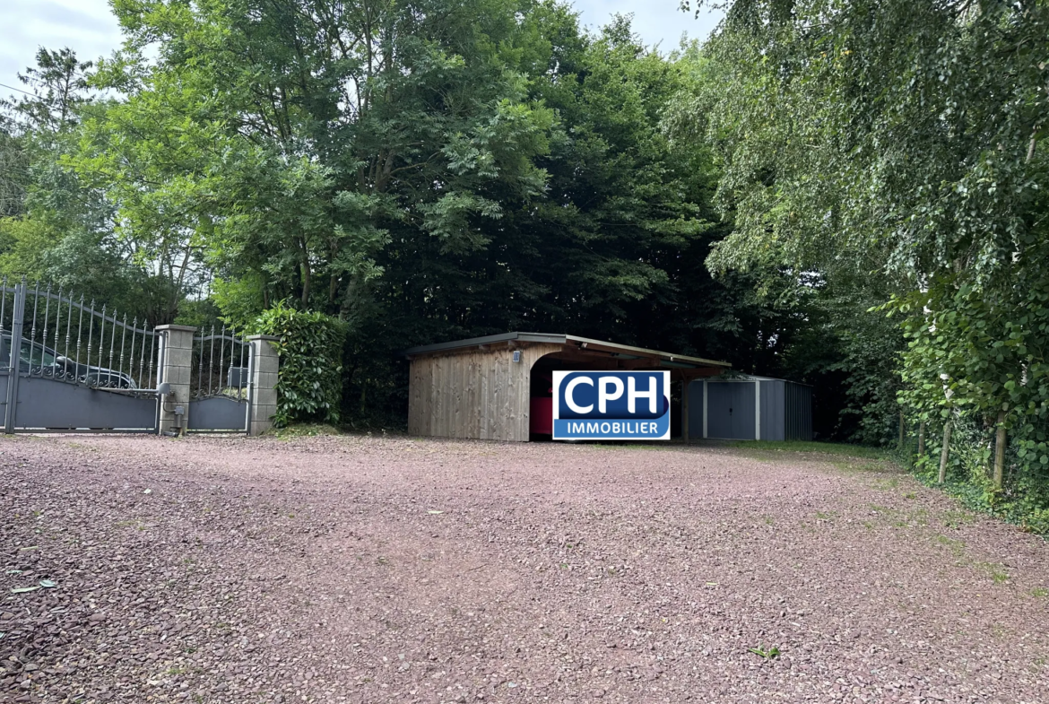 Longère en Pierres avec 4 Chambres à Souleuvre en Bocage 