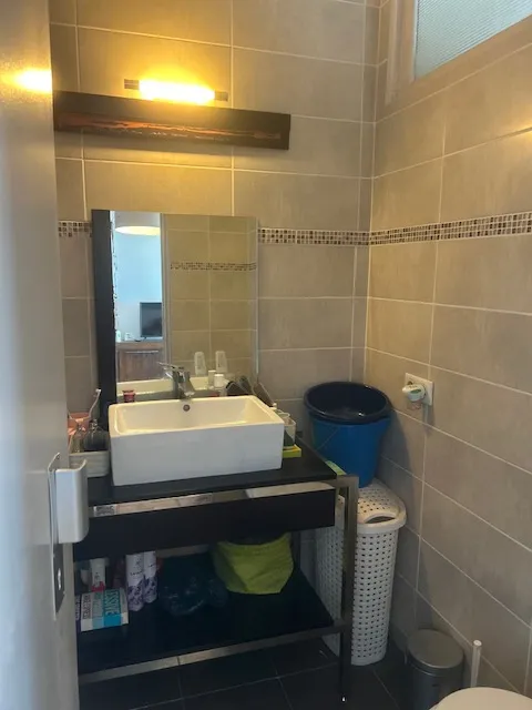 Grand studio à vendre 232,000€ à Nice 