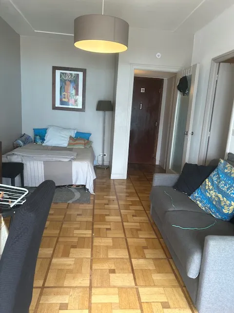 Grand studio à vendre 232,000€ à Nice 