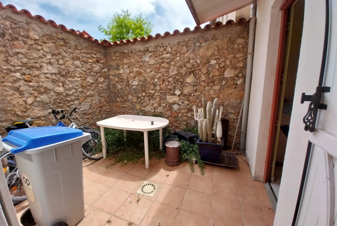 Maison de village avec cour à Balaruc-les-Bains 