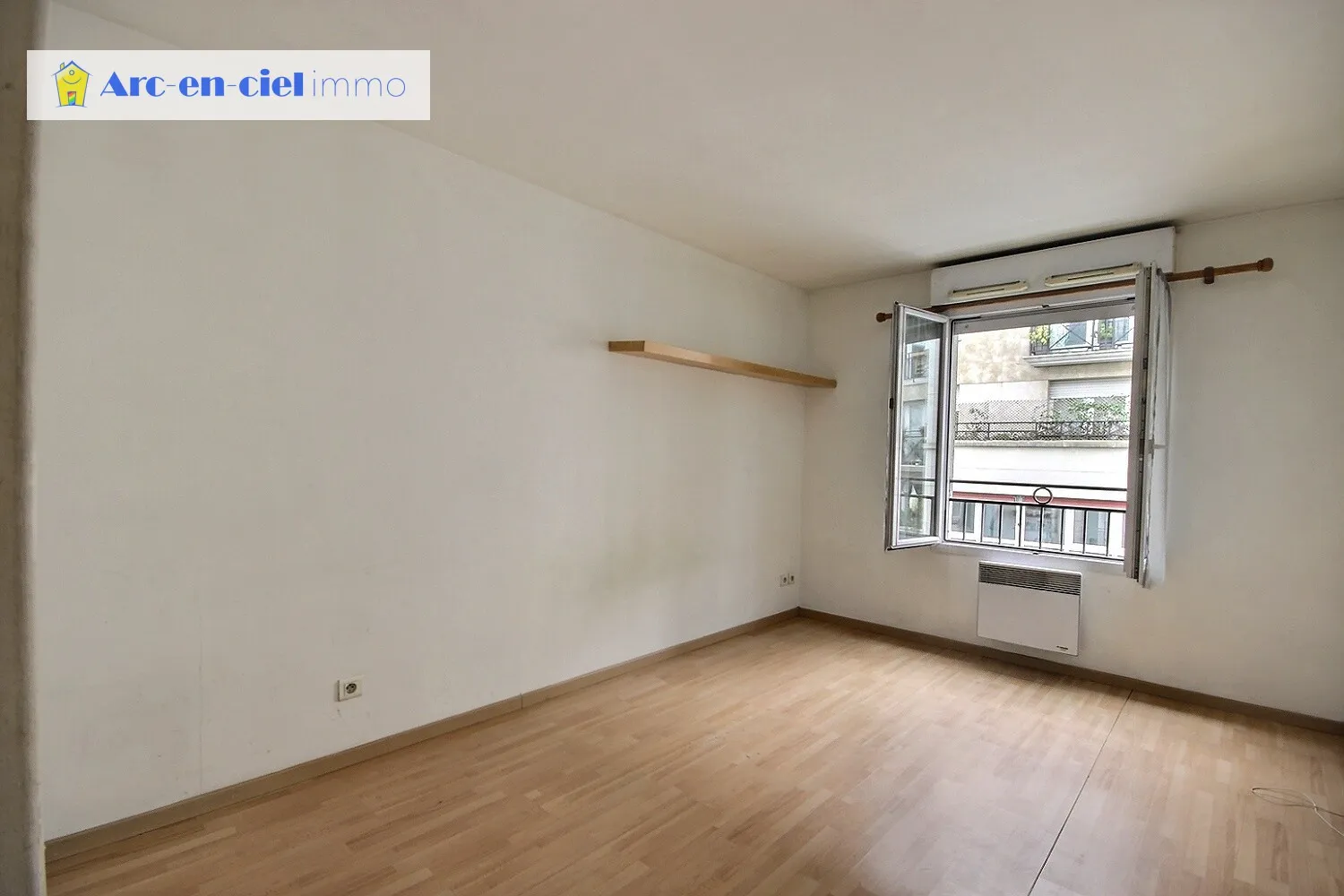 Studio for Sale in Paris 11 - Bastille Passage Thiéré 