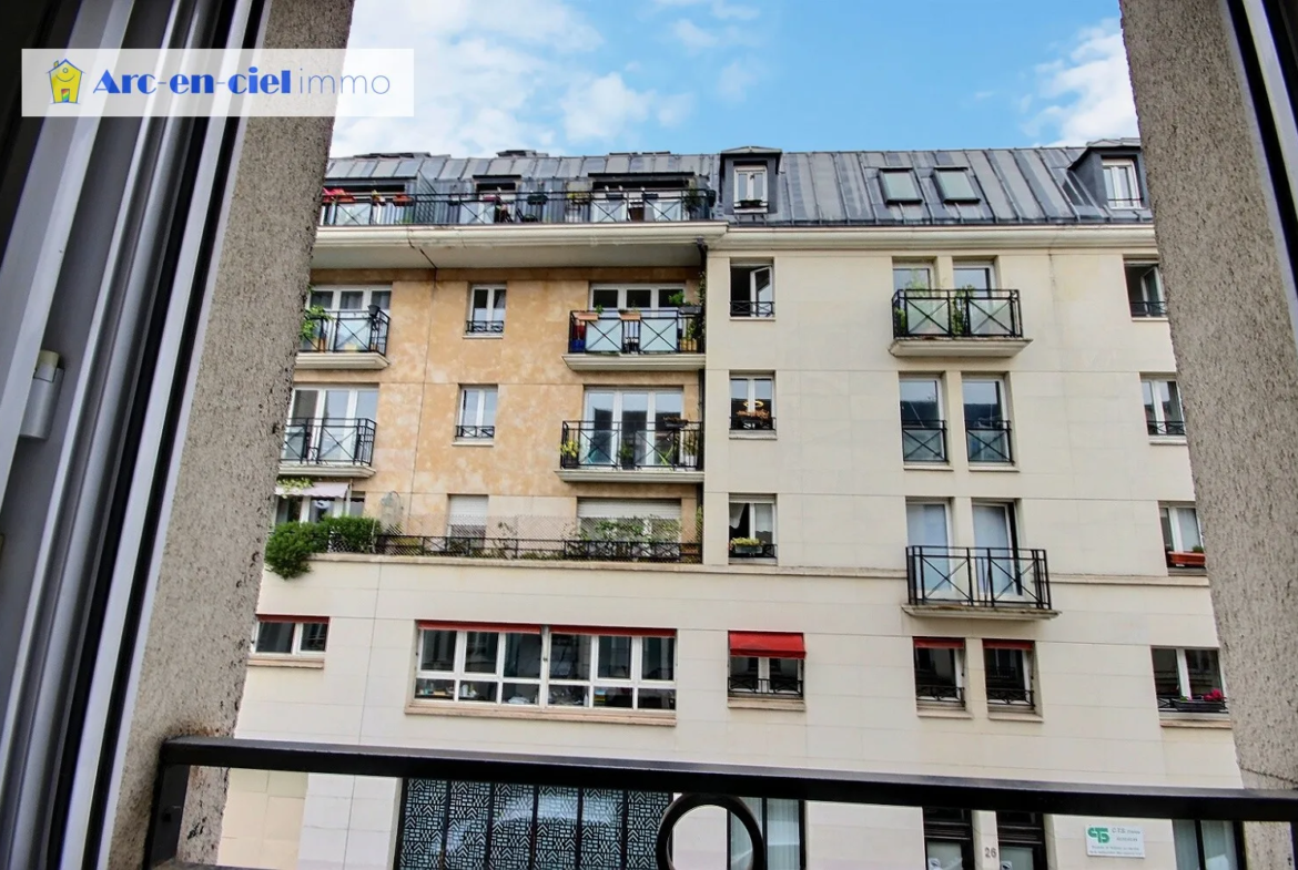 Studio for Sale in Paris 11 - Bastille Passage Thiéré 