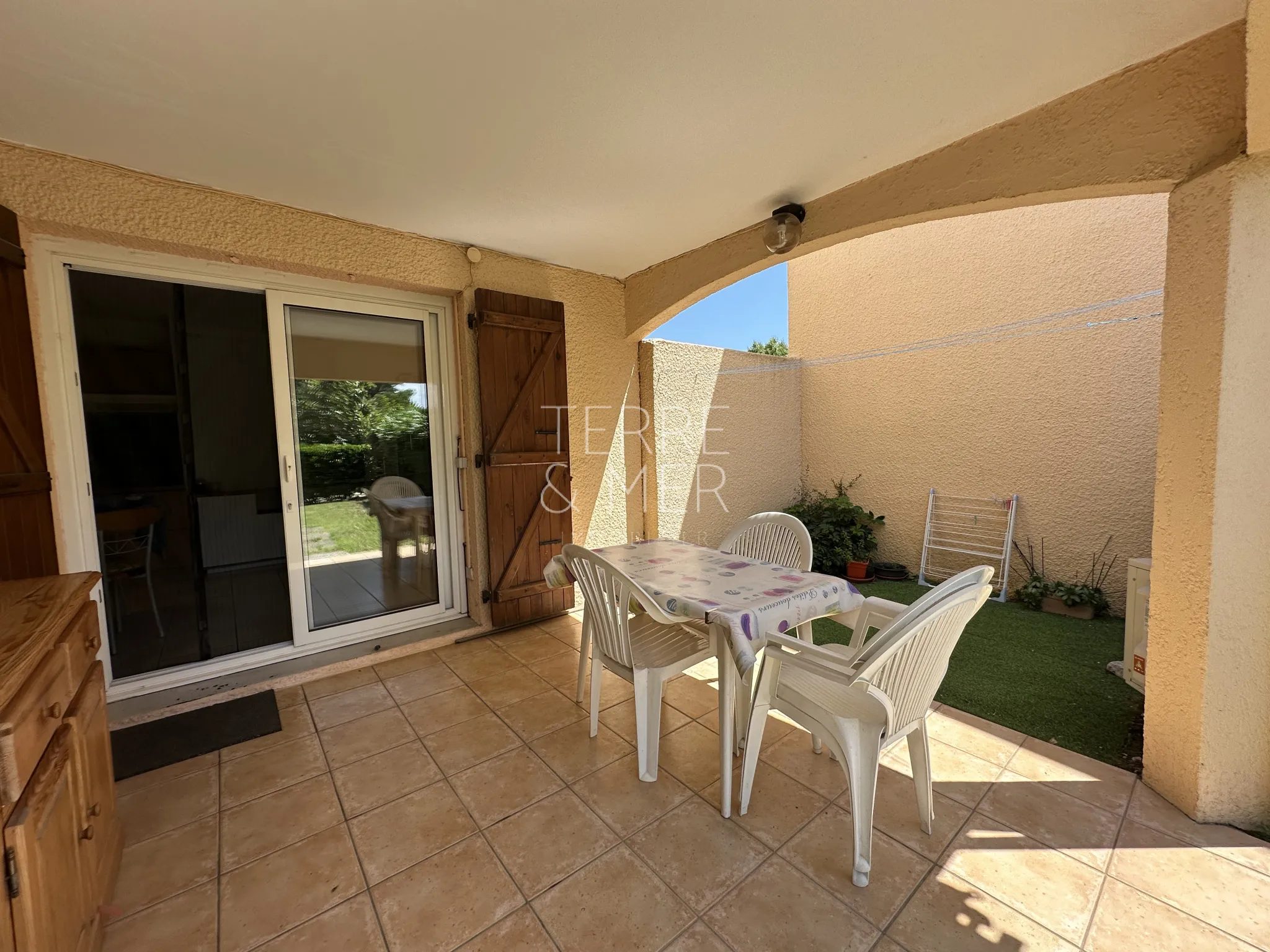 Appartement 2 pièces 27m2 avec terrasse et parking à Saint-Cyprien plage 