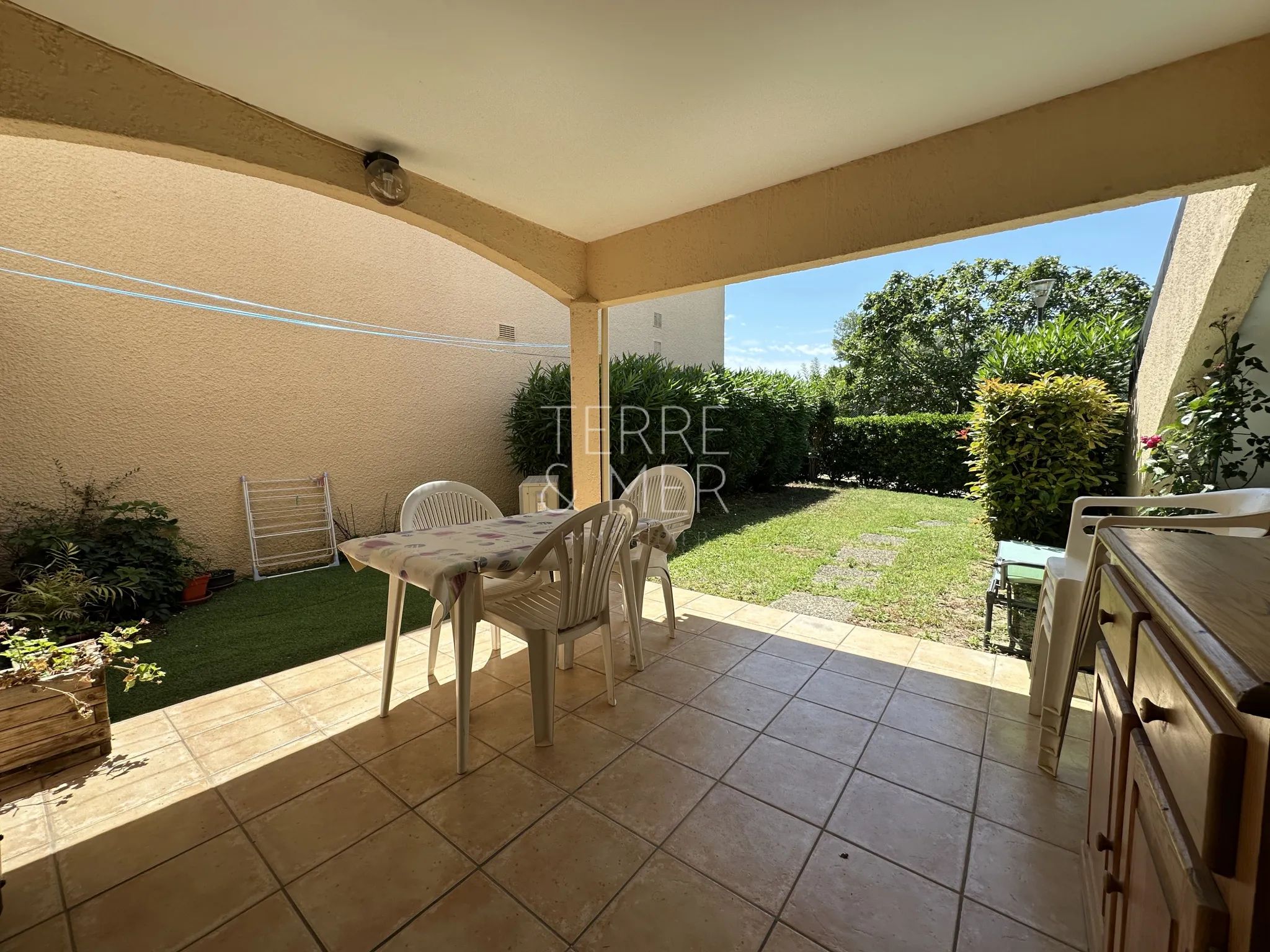 Appartement 2 pièces 27m2 avec terrasse et parking à Saint-Cyprien plage 