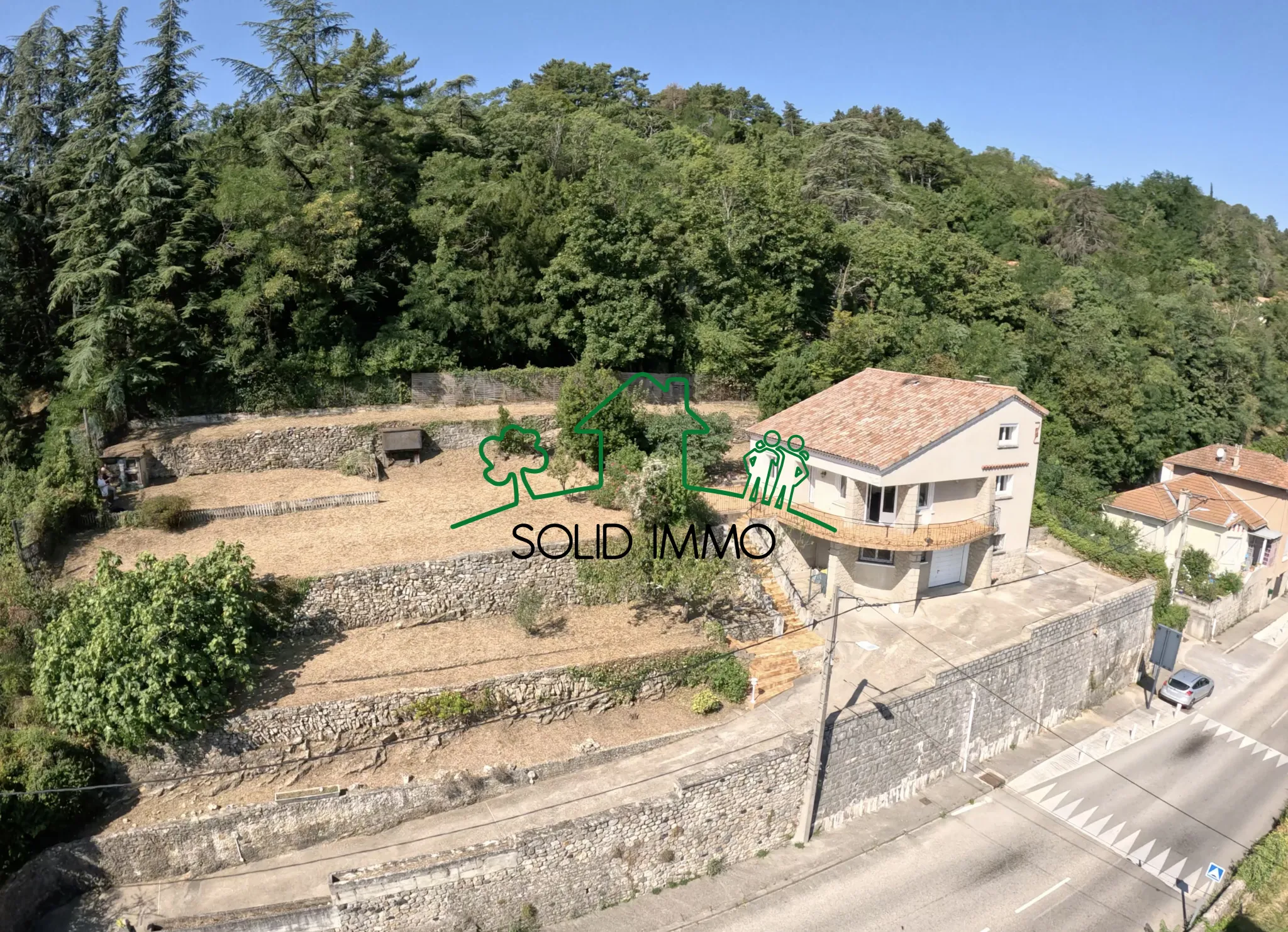 Belle Maison de 135m2 avec Vue sur le Château d'Aubenas 