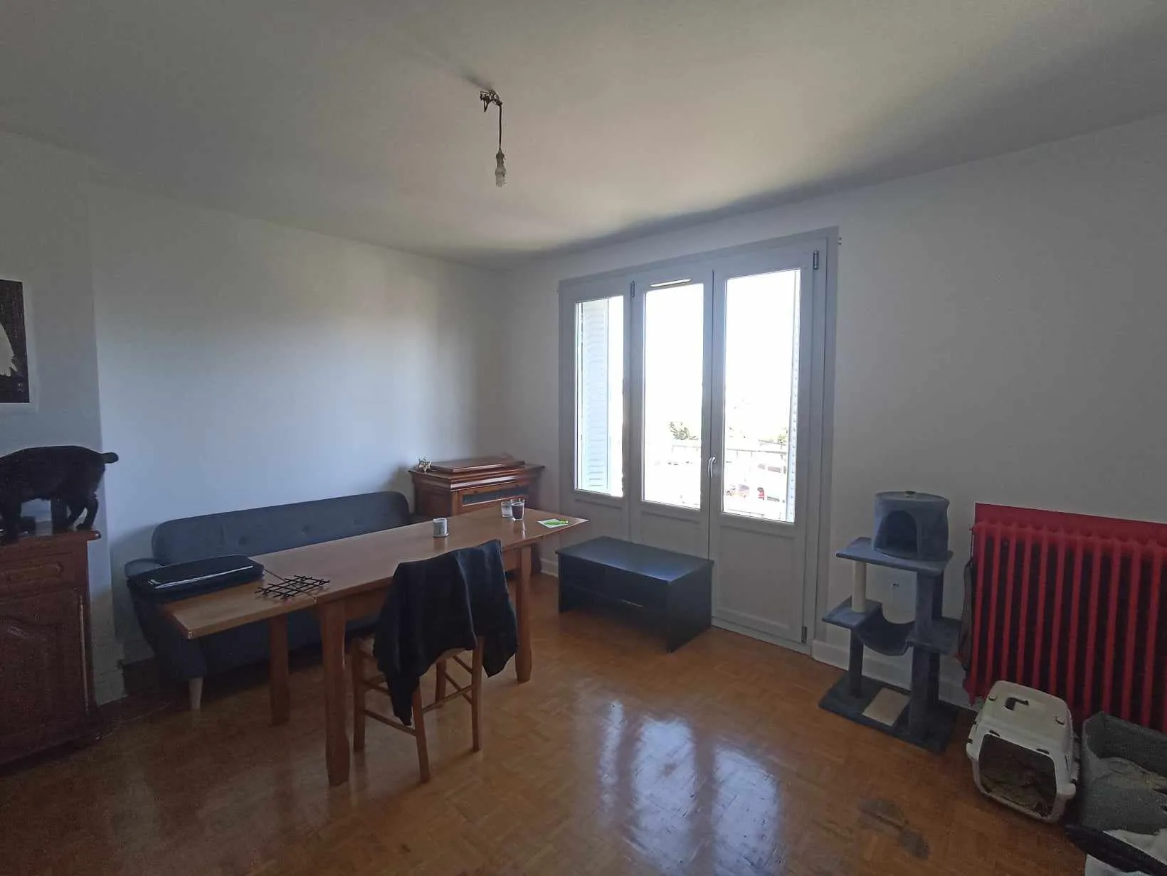 Appartement T3 à Nevers avec Garage Fermé et Cave 