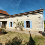 Maison en Pierre avec 5 Chambres et Piscine à Razac sur L'Isle