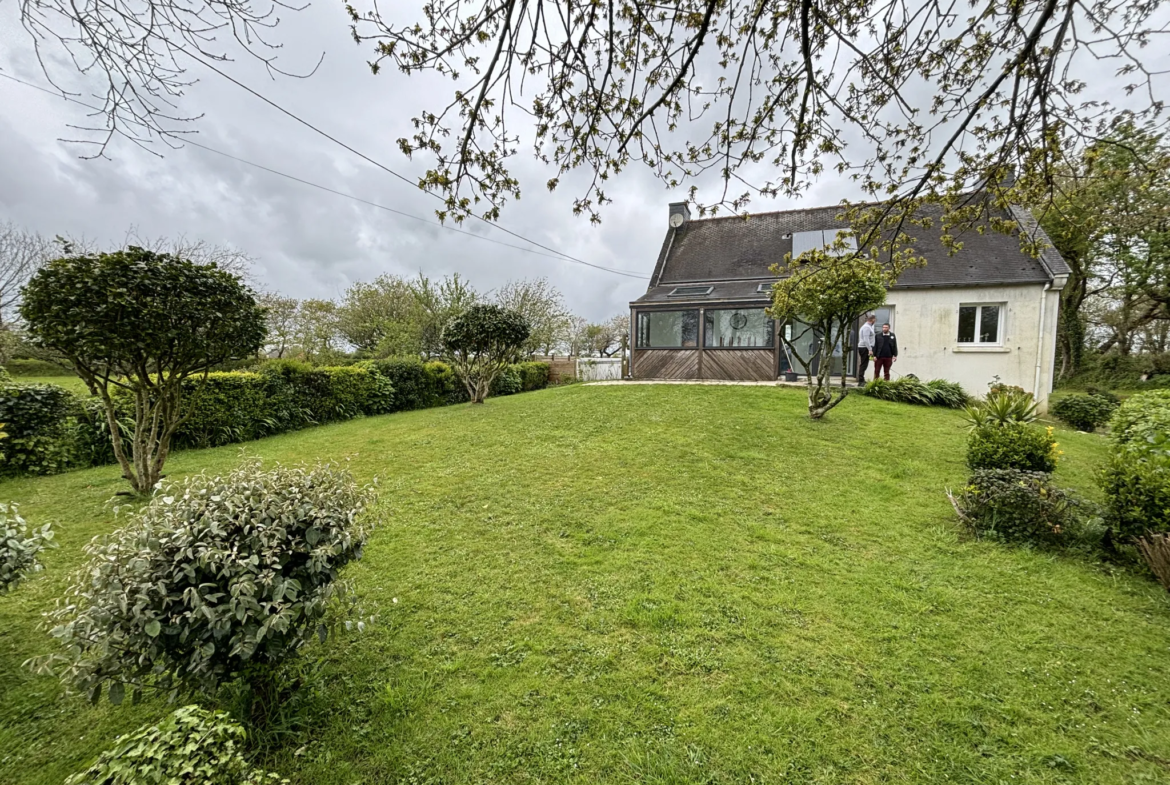 Maison de 99 m2 avec 3 Chambres et Sous-sol - Plouvien 