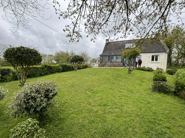 Maison de 99 m2 avec 3 Chambres et Sous-sol - Plouvien