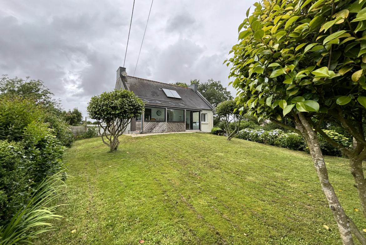 Maison de 99 m2 avec 3 Chambres et Sous-sol - Plouvien 