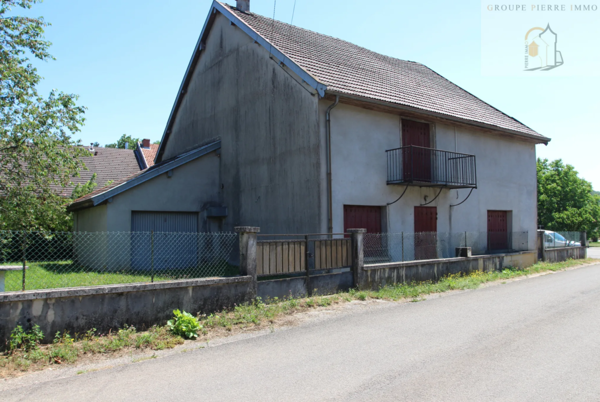 Maison individuelle en cours de rénovation sur 500 m2 à Reithouse 