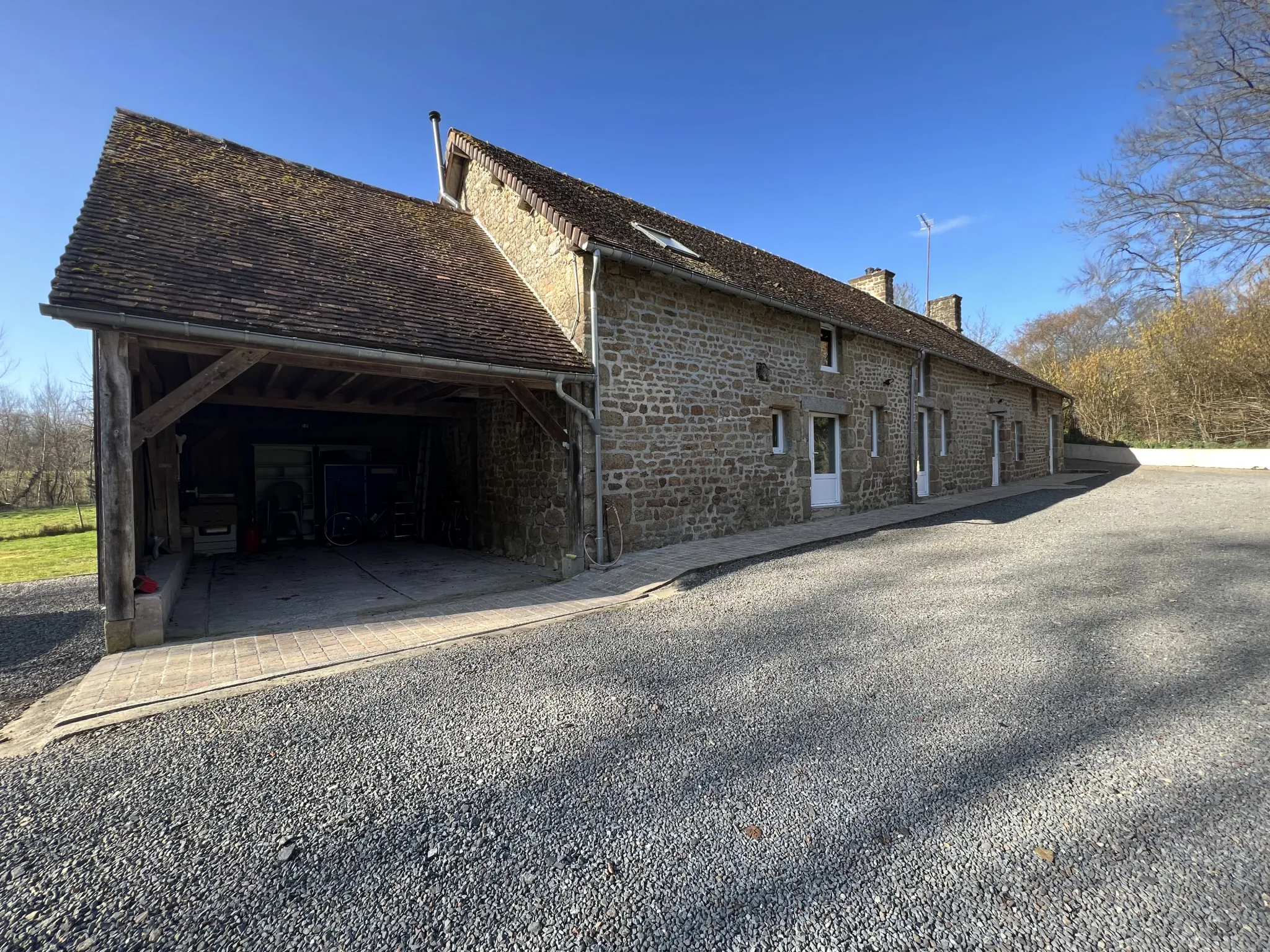 Maison de campagne de 200m2 sur 2900m2 de terrain à La Ferté Macé 