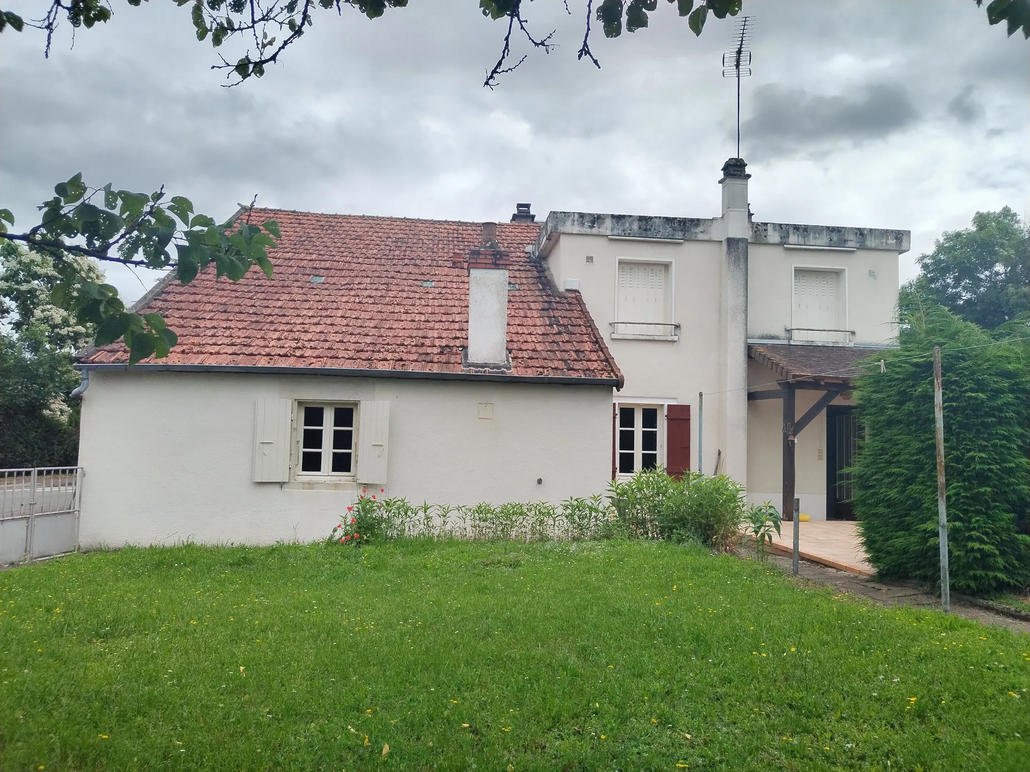 Grande maison à Magny-Cours avec 6 chambres 