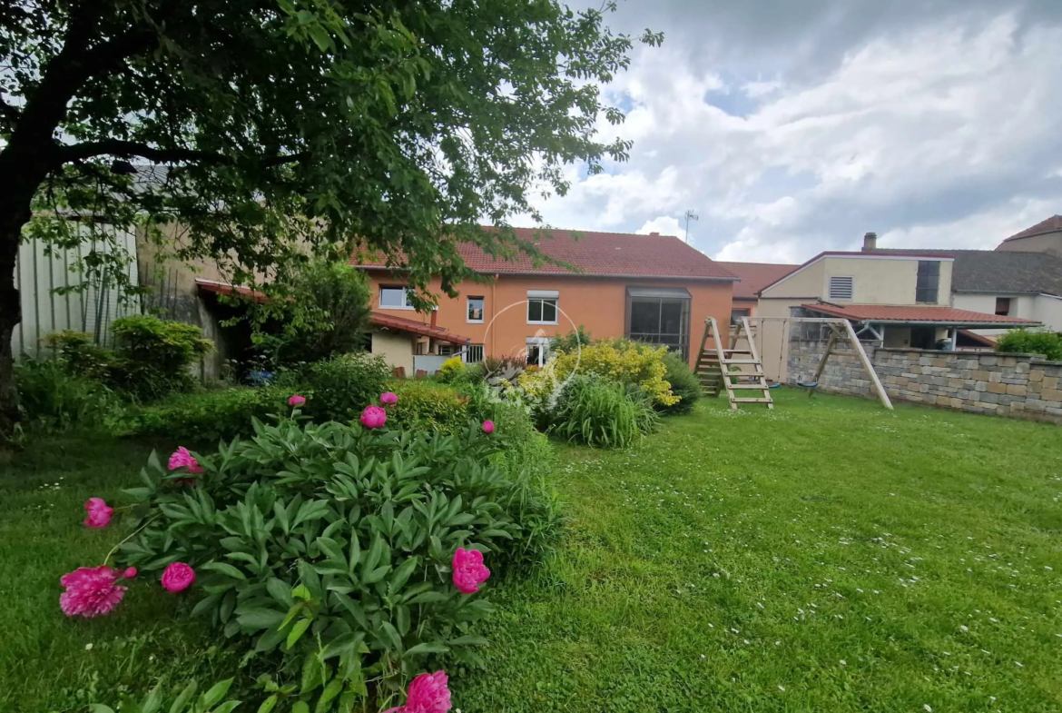 Maison de caractère à Laning avec 5 chambres 