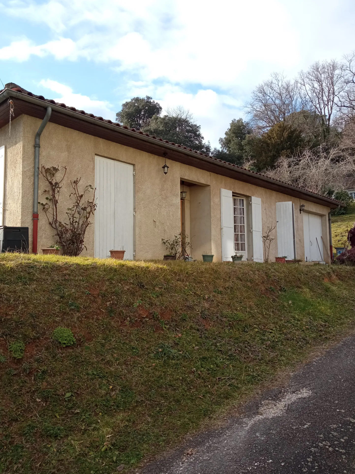 Maison de plain-pied à Sarlat avec terrain de 697m2 