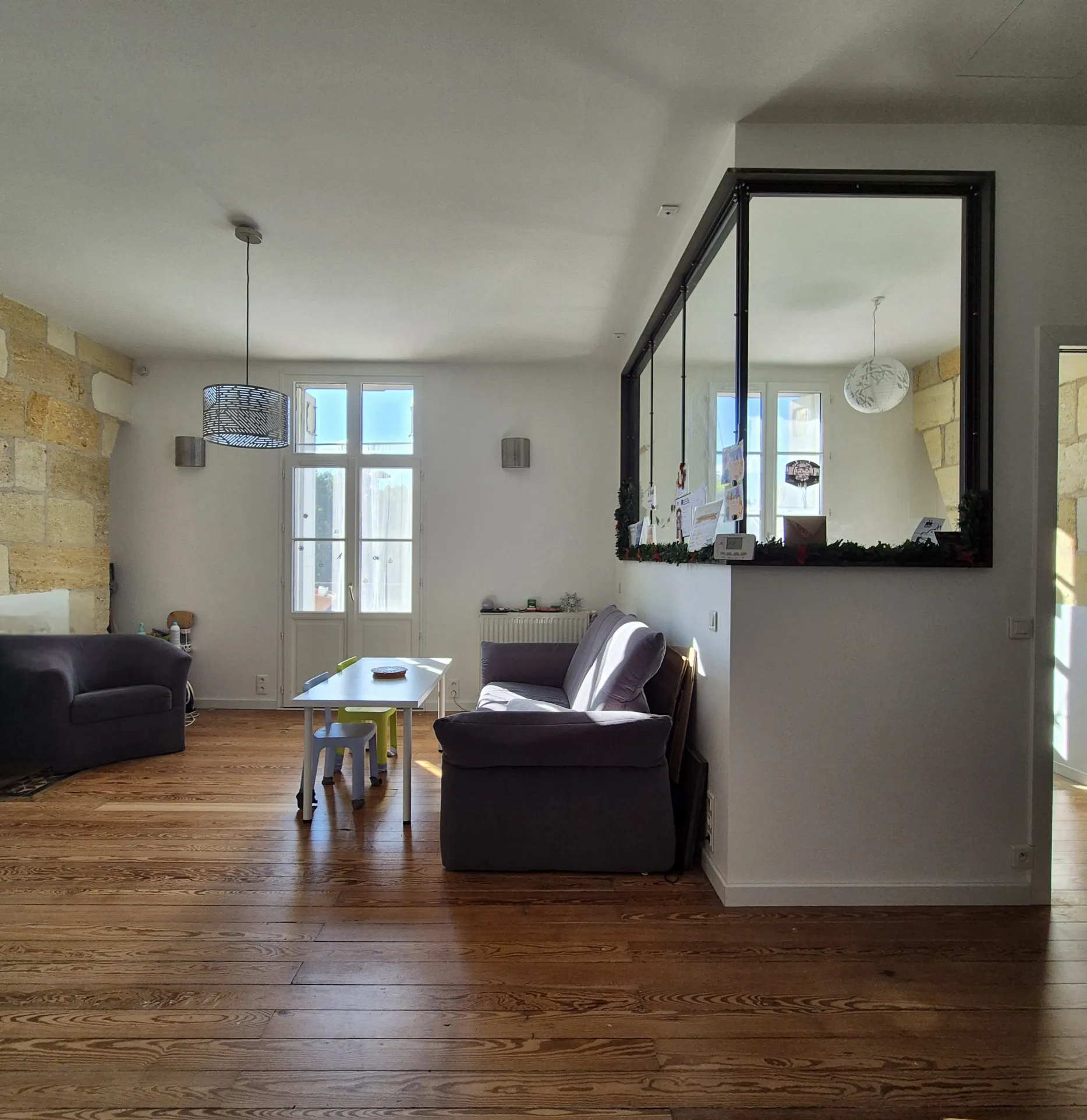 Appartement T2 Bis rénové à Bordeaux 