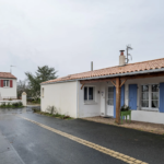 Maison à Sainte-Radégonde-des-Noyers avec Charme et Confort