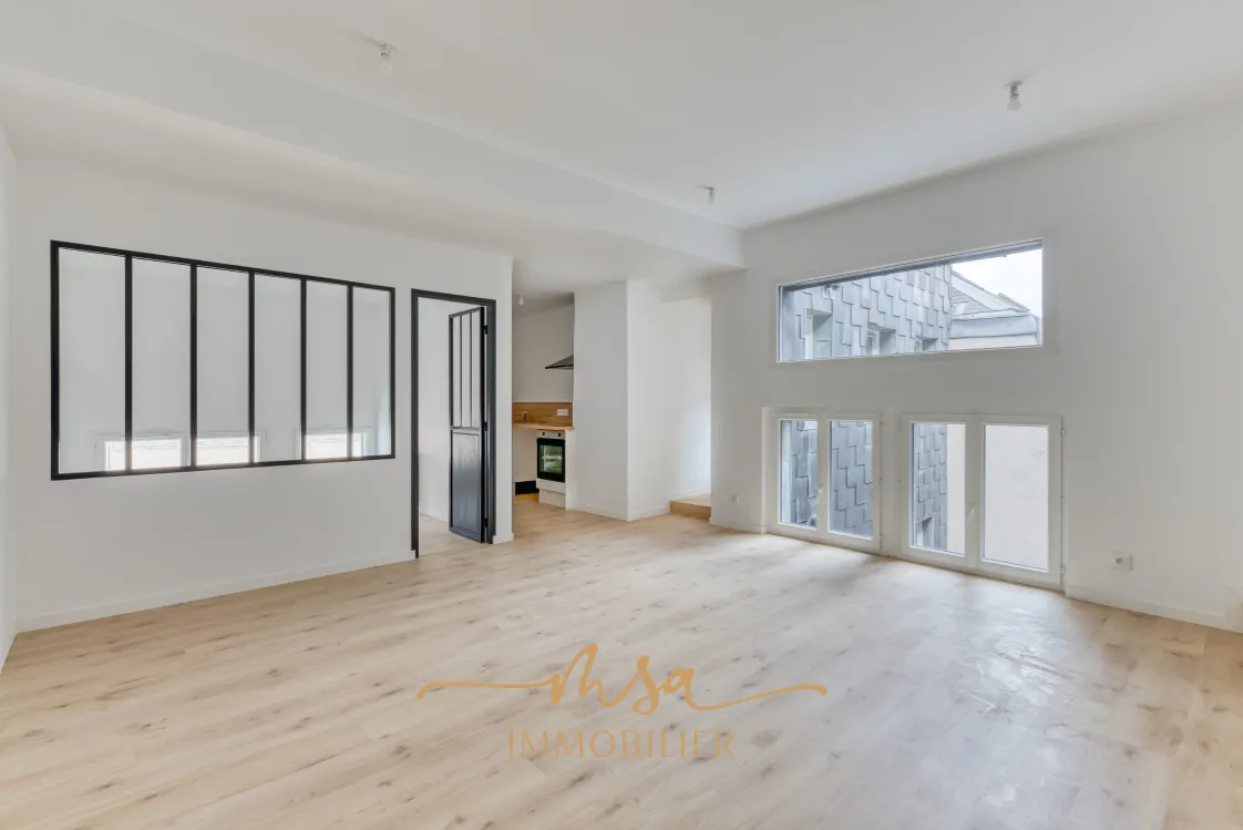 Appartement F3 rénové à Rouen avec vue dégagée 