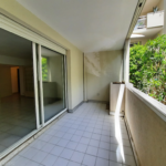 Appartement 2 chambres avec terrasse et parking à Nîmes