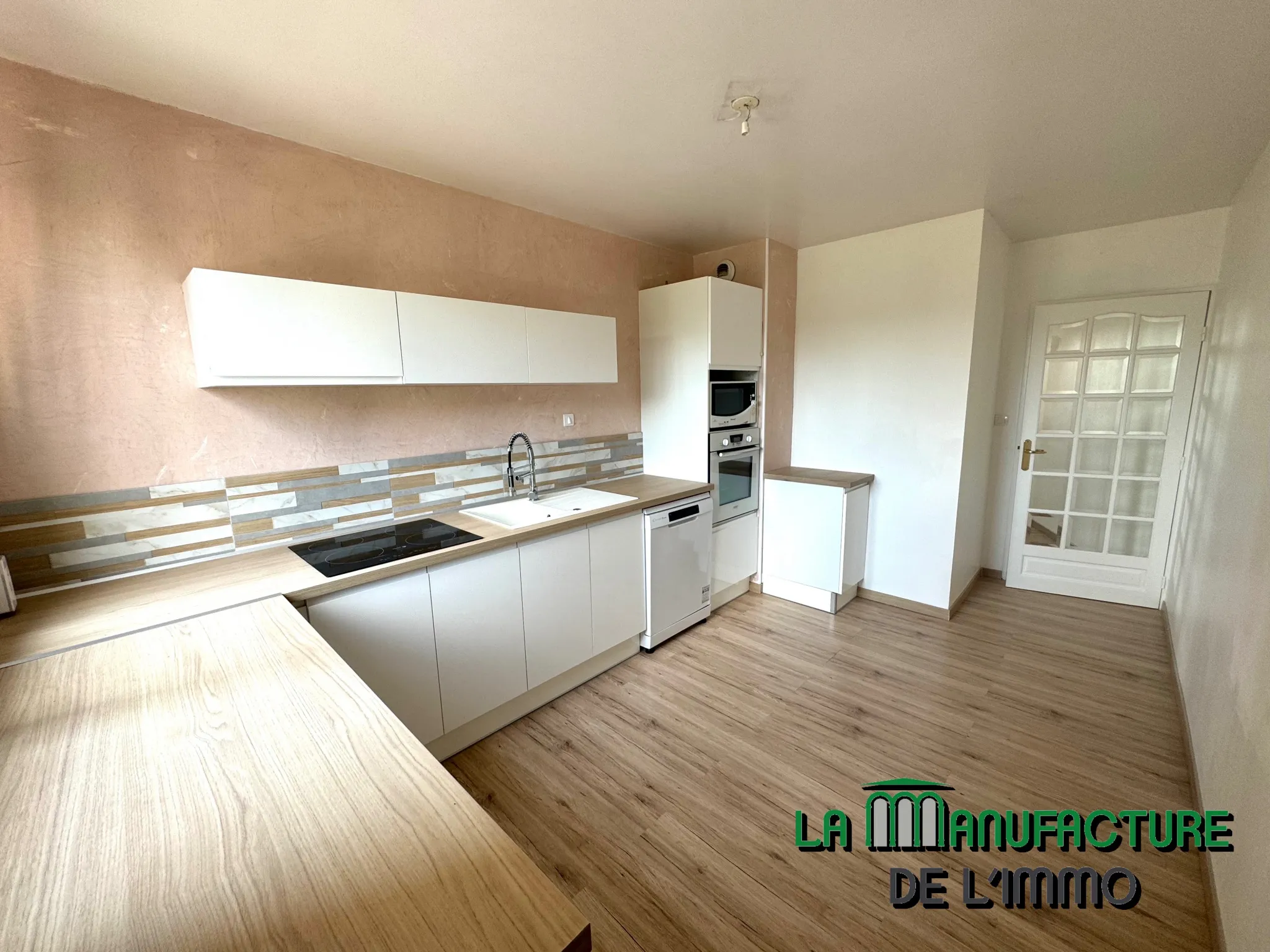 Appartement F4 à Saint-Étienne - Lumineux avec Vue Dégagée 