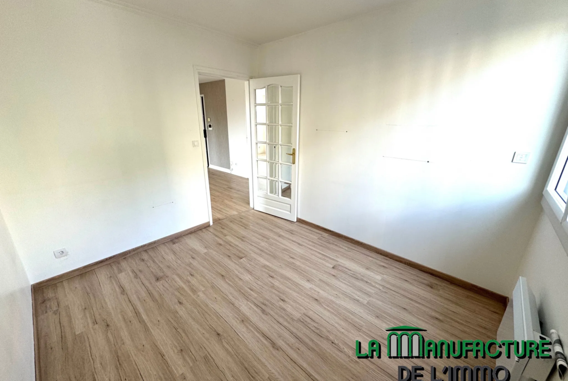 Appartement F4 à Saint-Étienne - Lumineux avec Vue Dégagée 