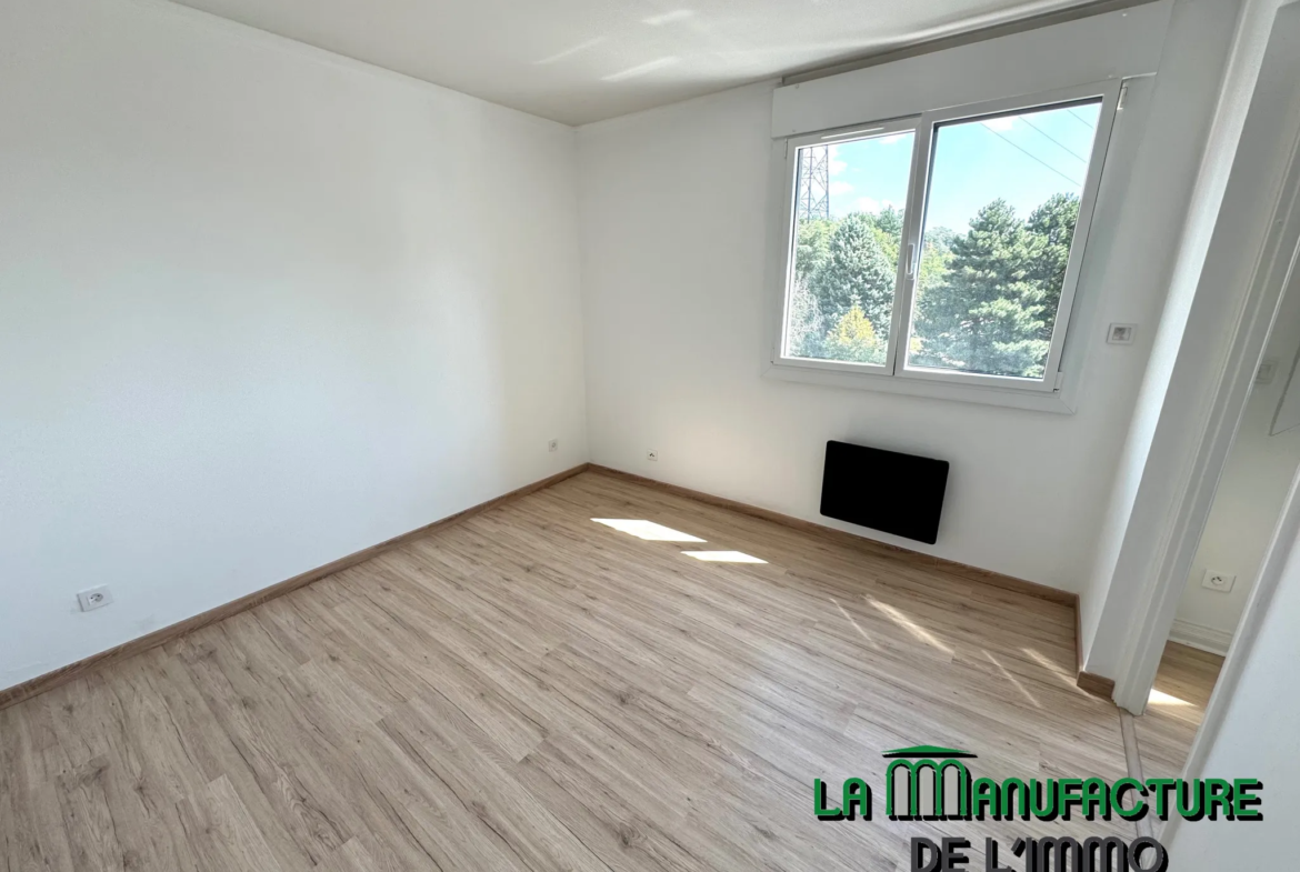 Appartement F4 à Saint-Étienne - Lumineux avec Vue Dégagée 