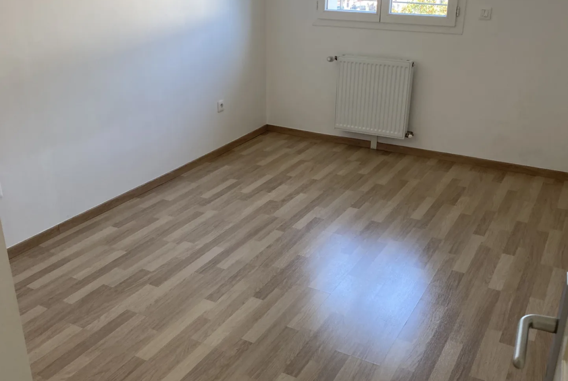 Appartement à vendre à Sainte-Geneviève-Des-Bois avec FLOR'IMMO 