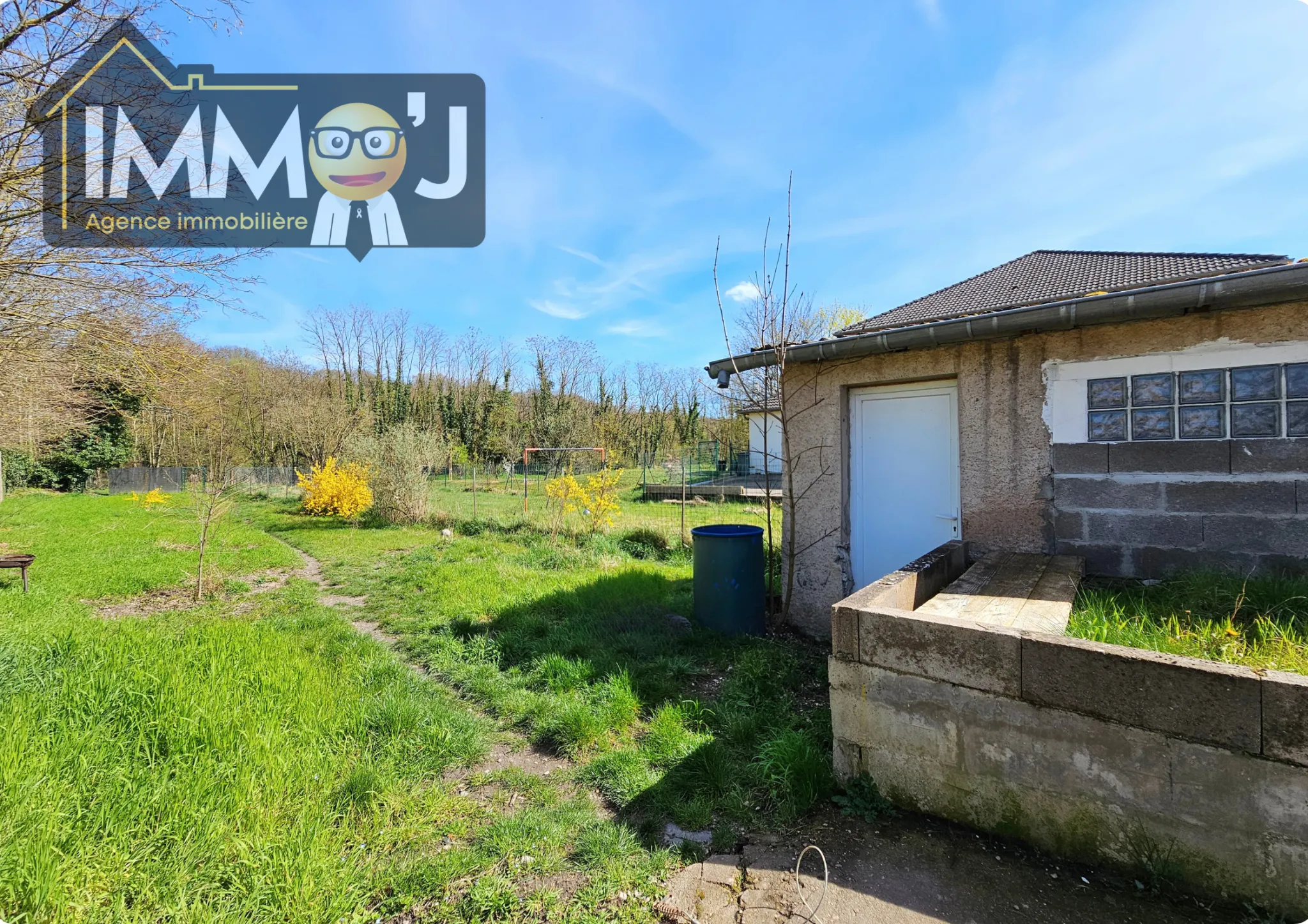 Maison spacieuse de 4 chambres avec jardin à Flavigny-sur-Moselle 