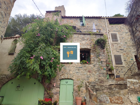 Maison de Village en Pierre à Roquebrun