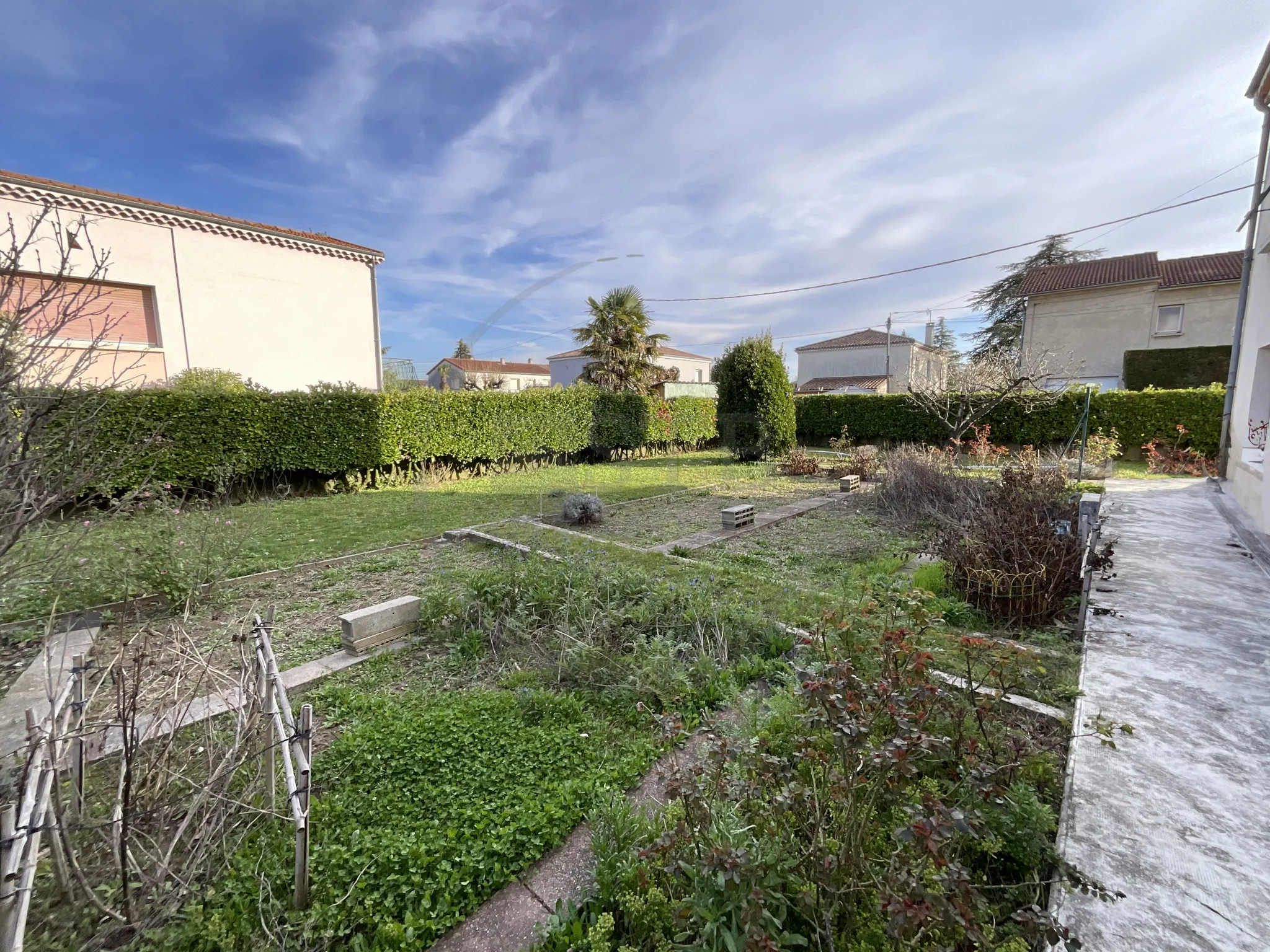 Maison de 144m2 avec terrain à Le Pouzin 