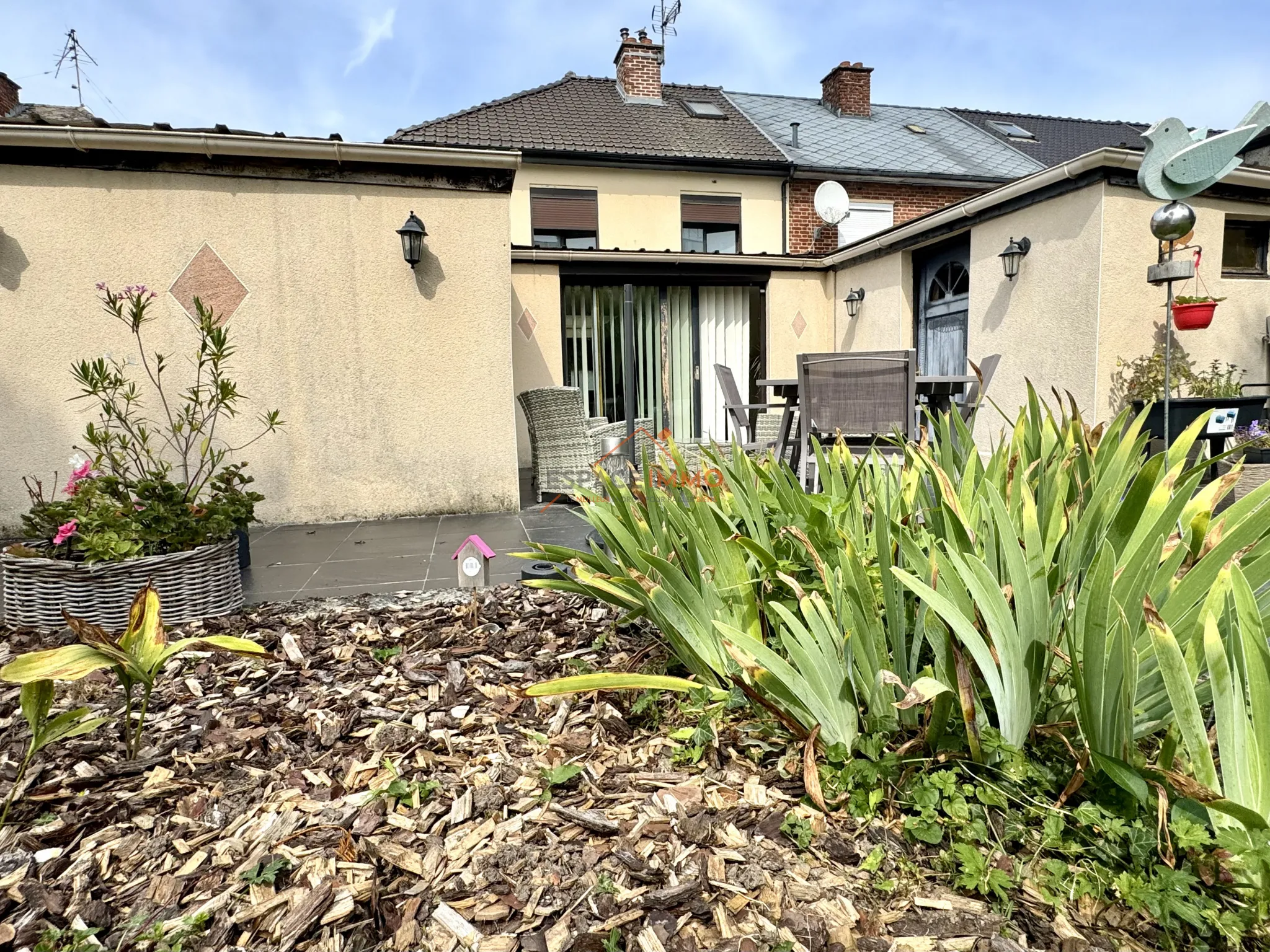 Maison Semi-Individuelle à QUAROUBLE 