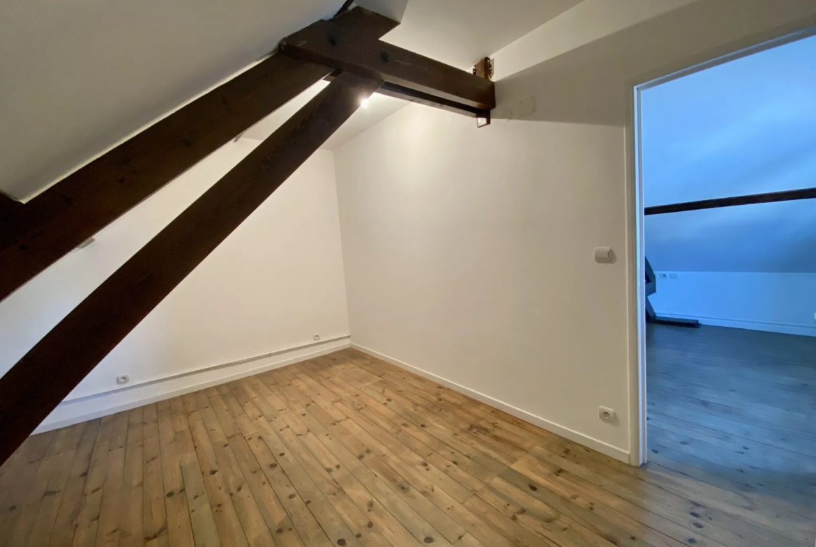 Maison charmante à Maubeuge - 95m² - 65250€ 