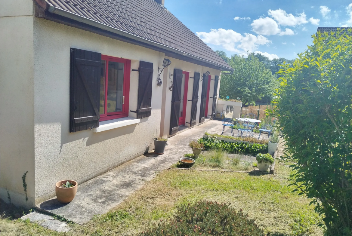 Charming House in Cours les Barres with Lovely Garden 