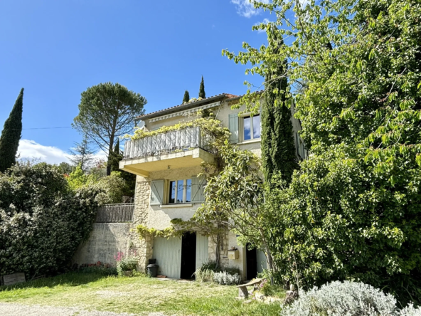 Maison Atypique Pleine de Charme à Malaucène