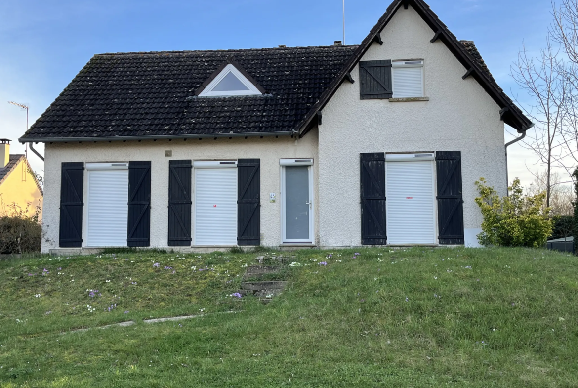 Belle maison proche d'Auxerre avec jardin exposé Sud 