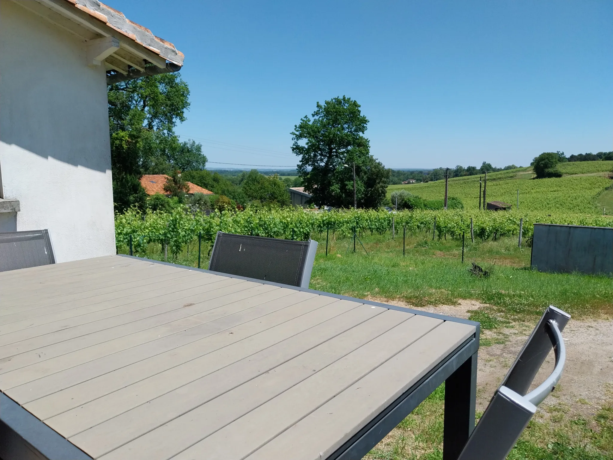 Maison à Boutiers St Trojan avec Vue sur Vignes 