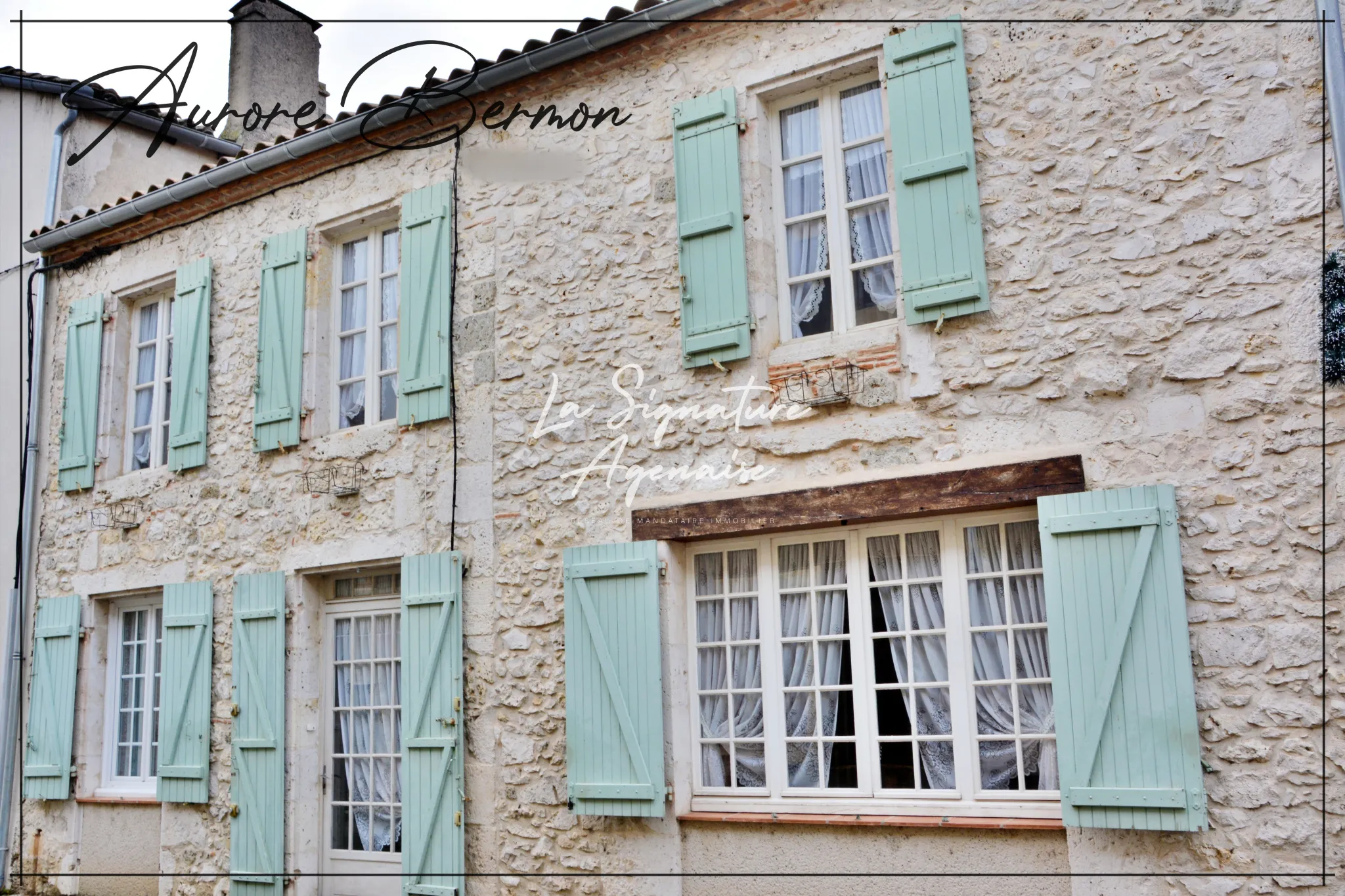 Maison de Village en Pierre avec Cour et Jardinet à Vianne 