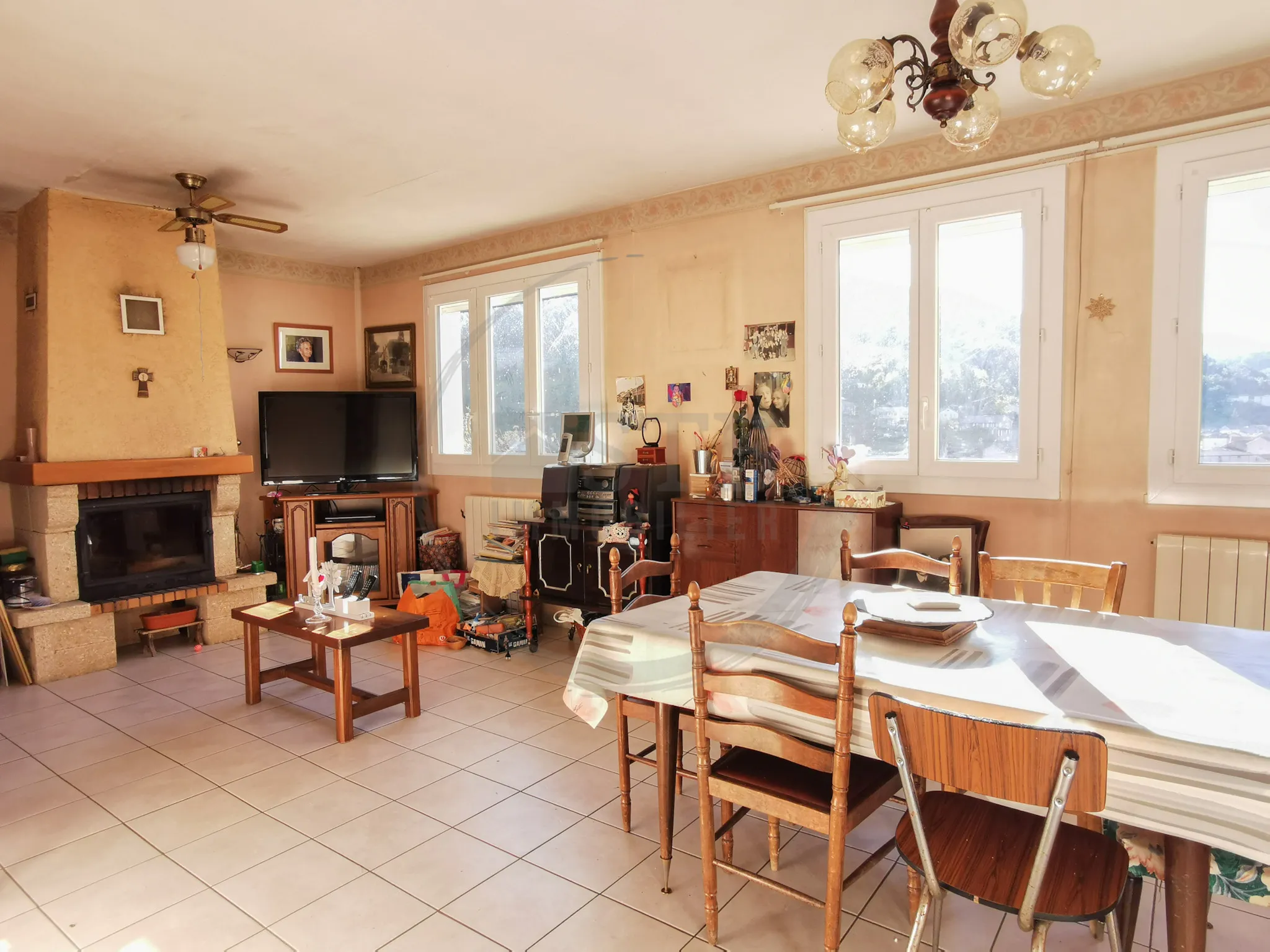 Maison de 72m2 avec 2 chambres à Saint-Sauveur-de-Montagut 