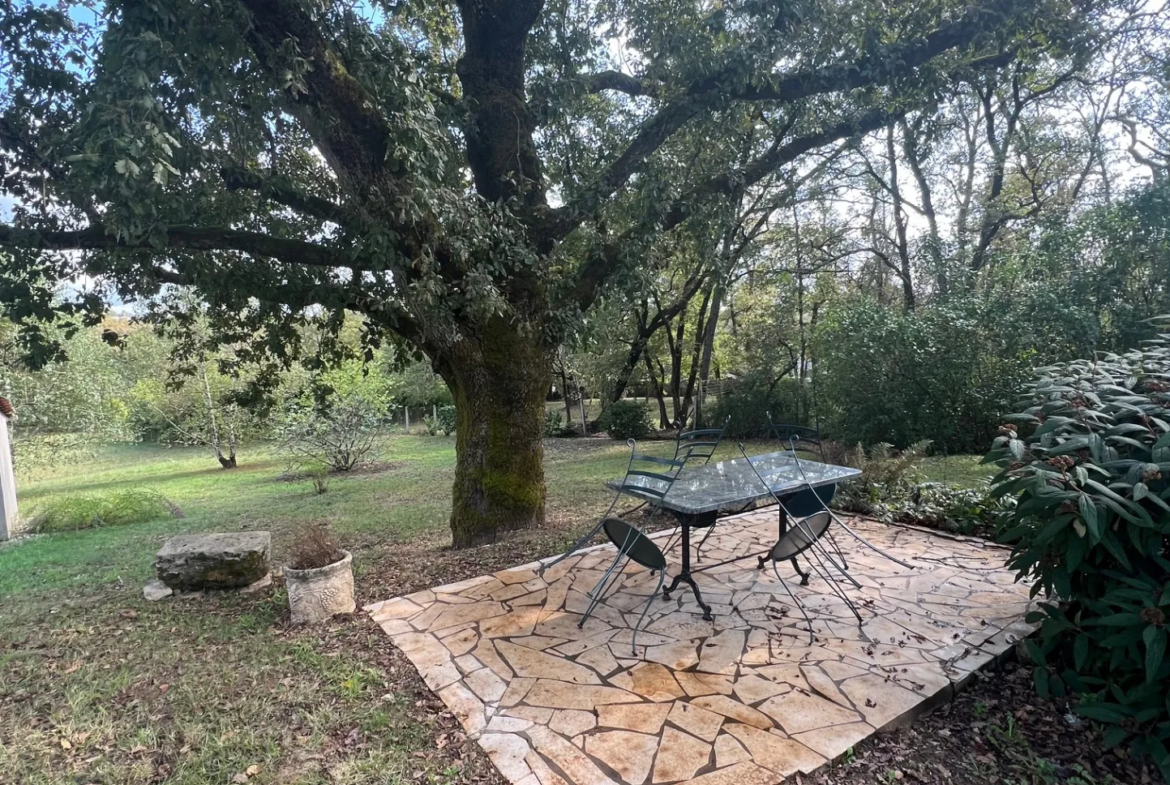 Longère Rénovée avec Piscine et Jardin 