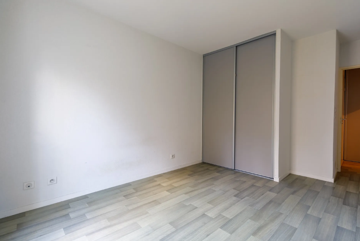 Appartement T2 de 40.84 m2 à CALUIRE-ET-CUIRE 