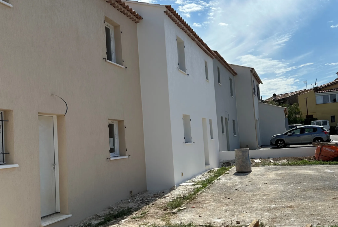 Maison récente à Carnoules avec 3 chambres 