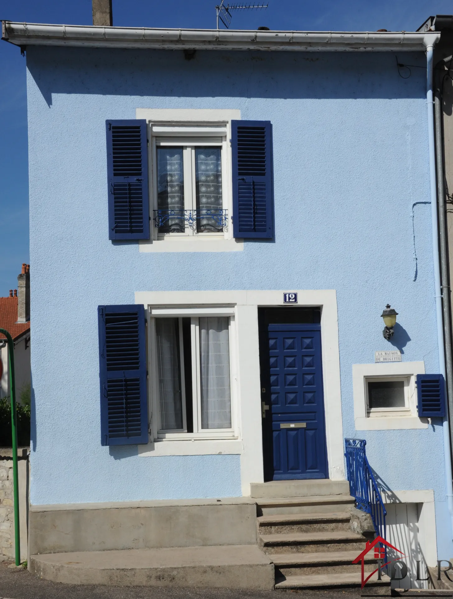 Immeuble avec 3 appartements à Bourbonne les Bains 