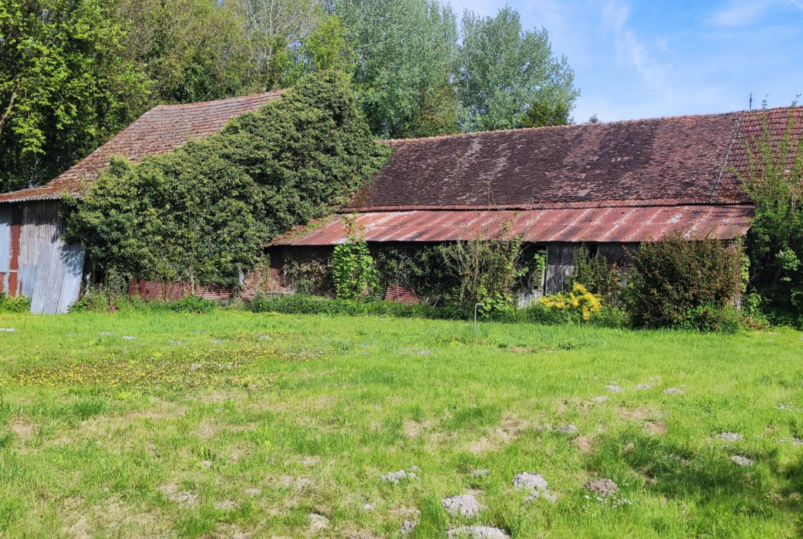 Ancienne Ferme à St Martin de Bossenay - 117 m² - Terrain 3720 m² 