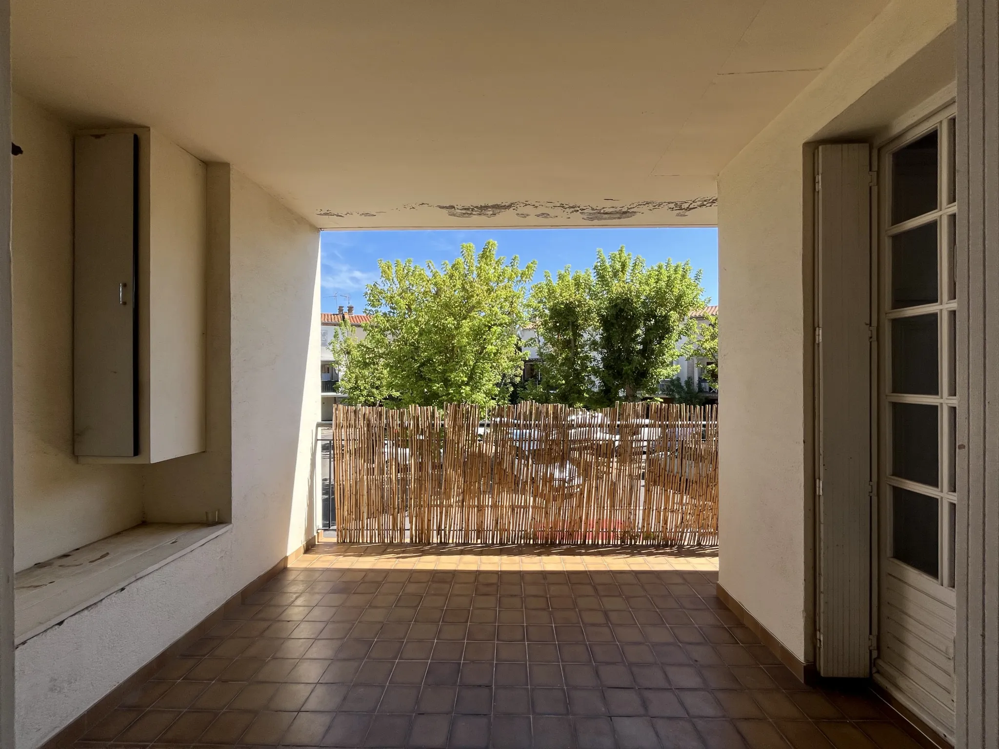 Maison T5 avec terrasse et balcon à Lezignan corbieres 